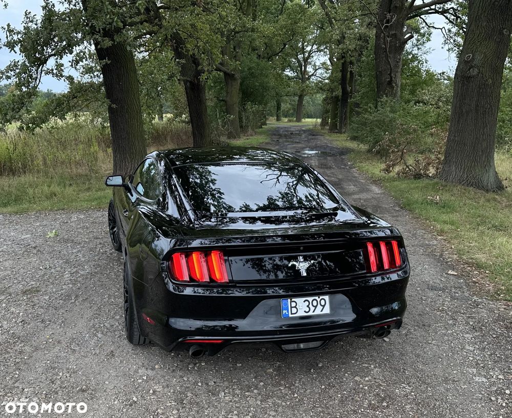 Ford Mustang 3.7 V6 - 8