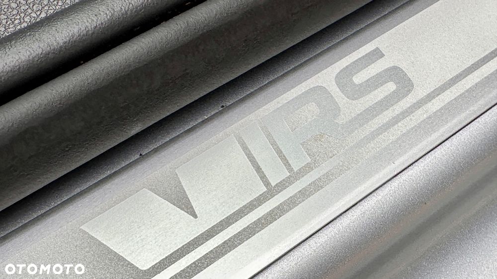 Skoda Octavia 2.0 TDI DSG RS - 23