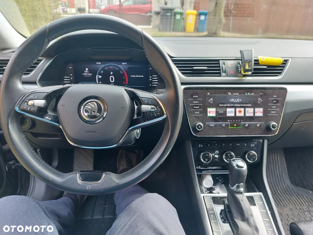 Skoda Superb 2.0 TSI Ambition DSG - 5