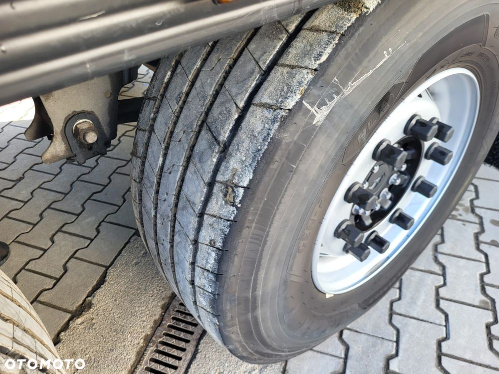 Schmitz Cargobull - 12