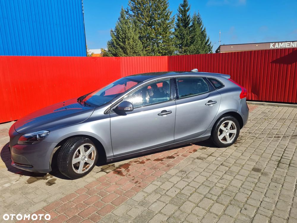 Volvo V40 - 1