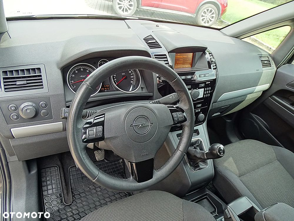 Opel Zafira 1.8 Innovation - 16