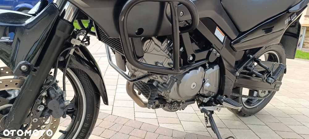 Suzuki V-STROM - 38