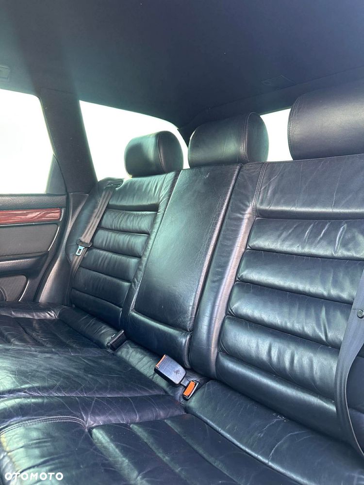 Audi A6 Avant 2.5 TDI - 13