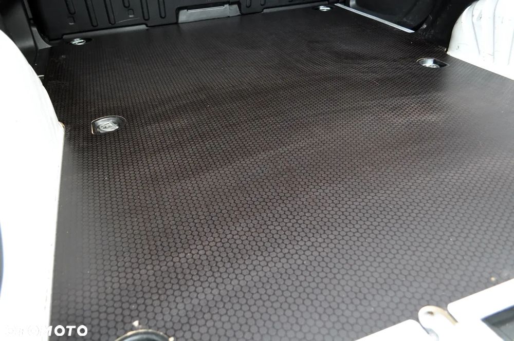 Toyota ProAce City - 33