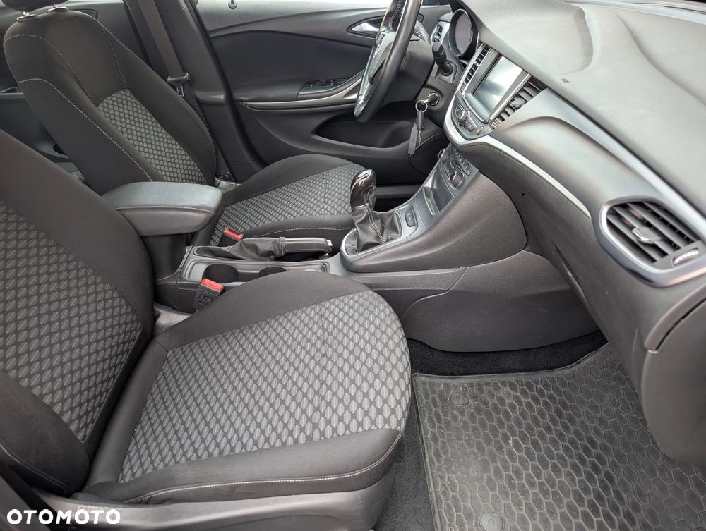 Opel Astra 1.4 T Dynamic - 22