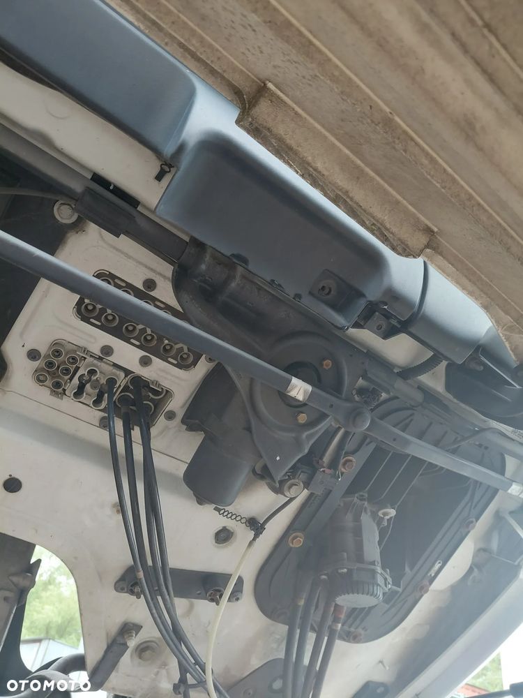 Mechanizm wycieraczek silnik Renault Premium - 1
