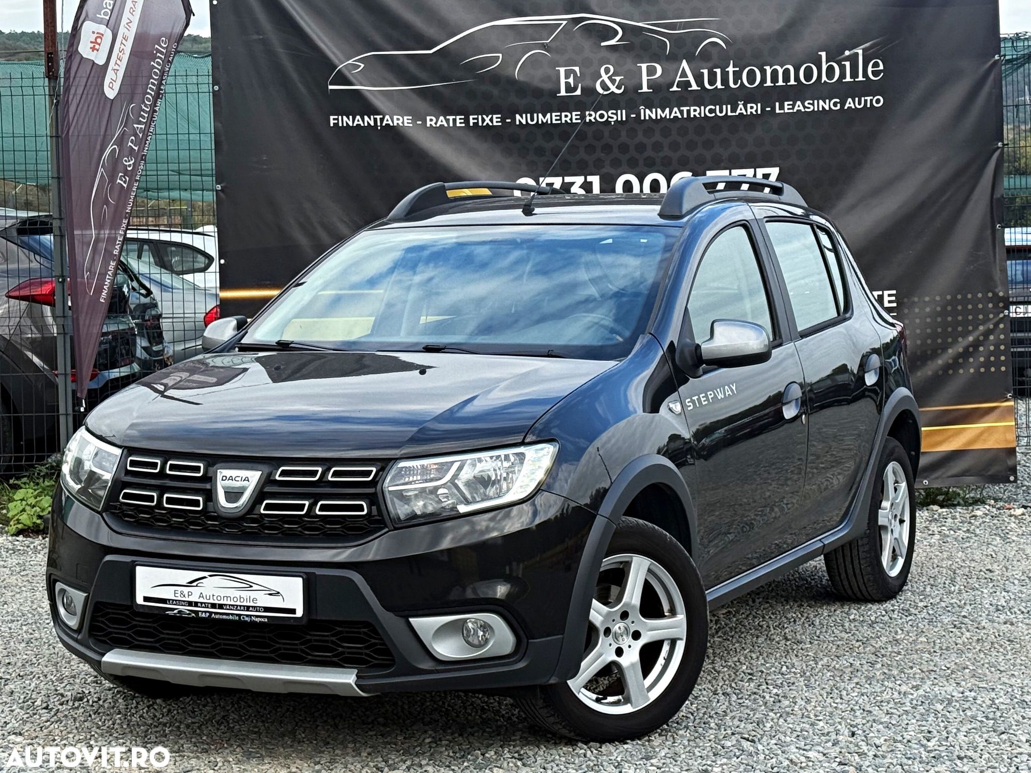 Dacia Sandero Stepway TCe 90 (S&S) Celebration - 1