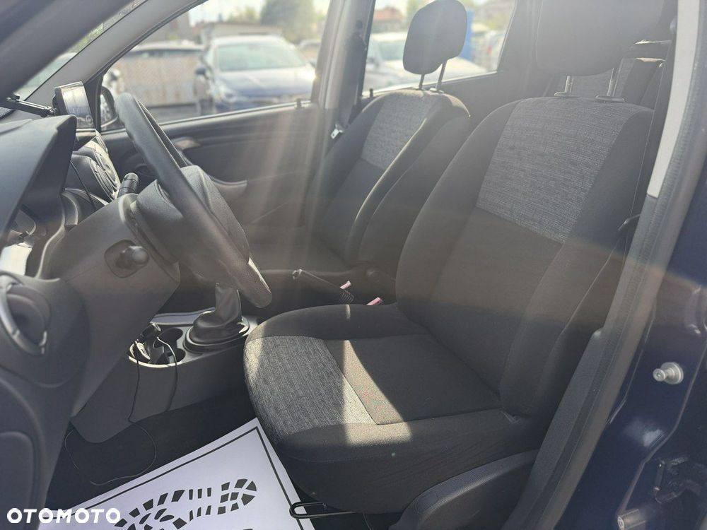 Dacia Duster 1.6 Ambiance 4x4 - 14