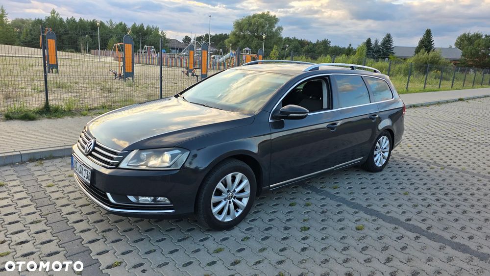 Volkswagen Passat - 30