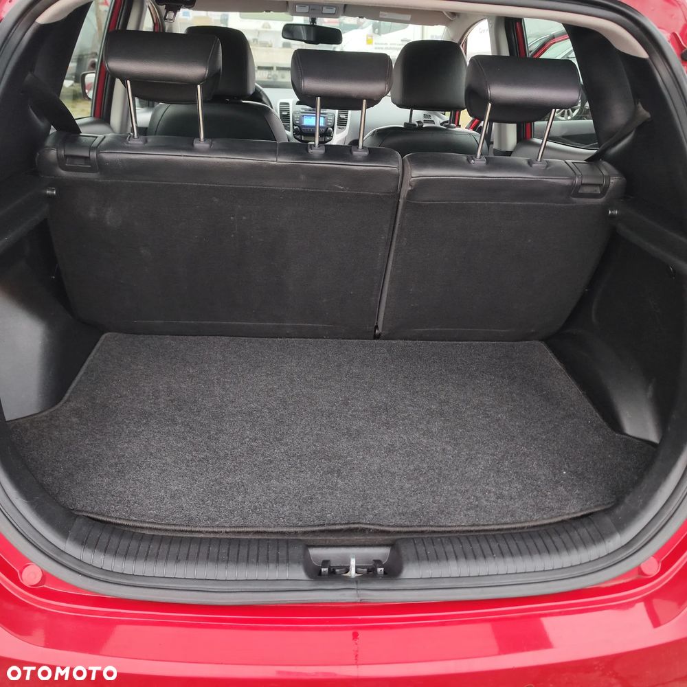 Hyundai ix20 1.4 blue Passion - 14