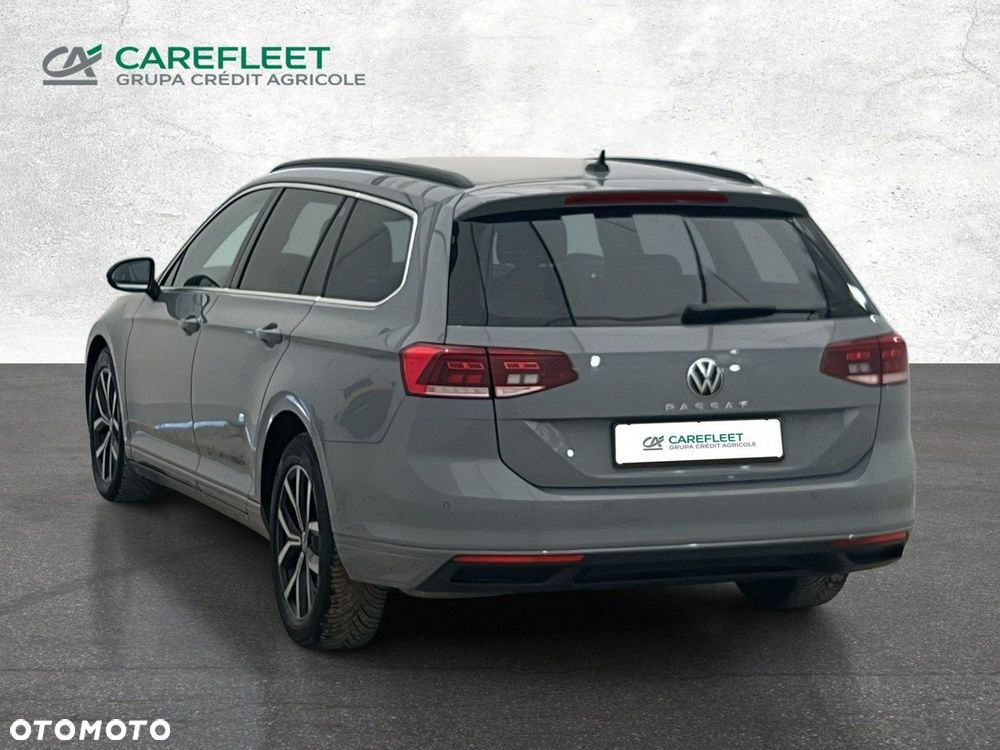 Volkswagen Passat - 7