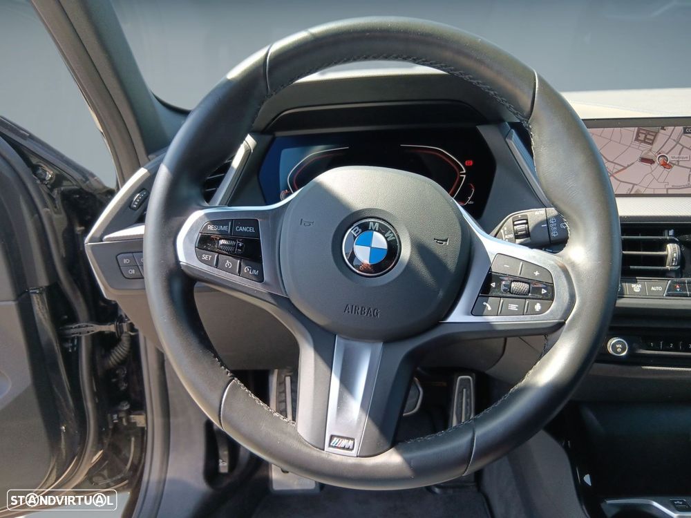 BMW 116 d Pack Desportivo M Auto - 13