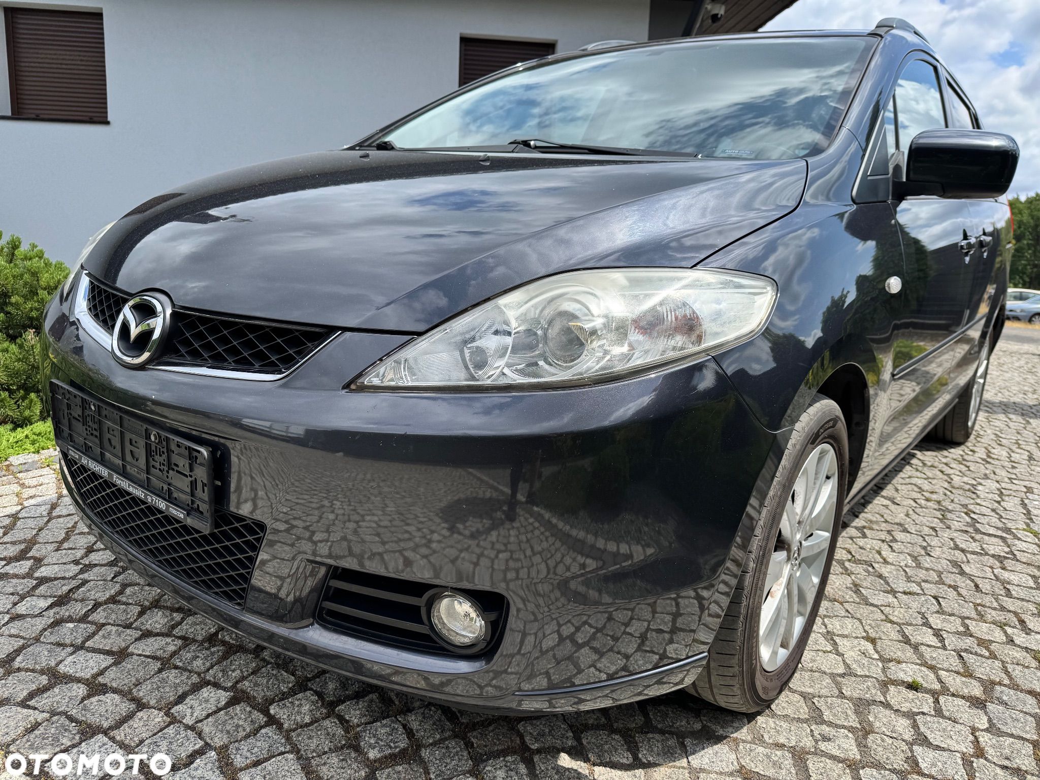 Mazda 5 - 1