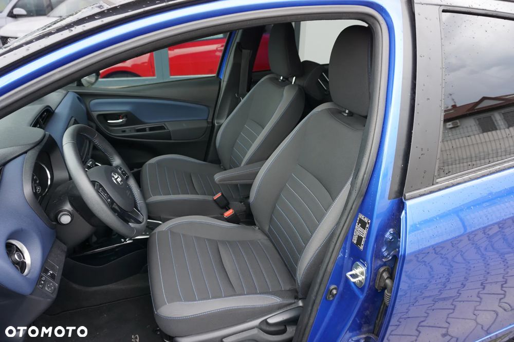 Toyota Yaris 1.5 VVT-i Y20 Team Deutschland - 7