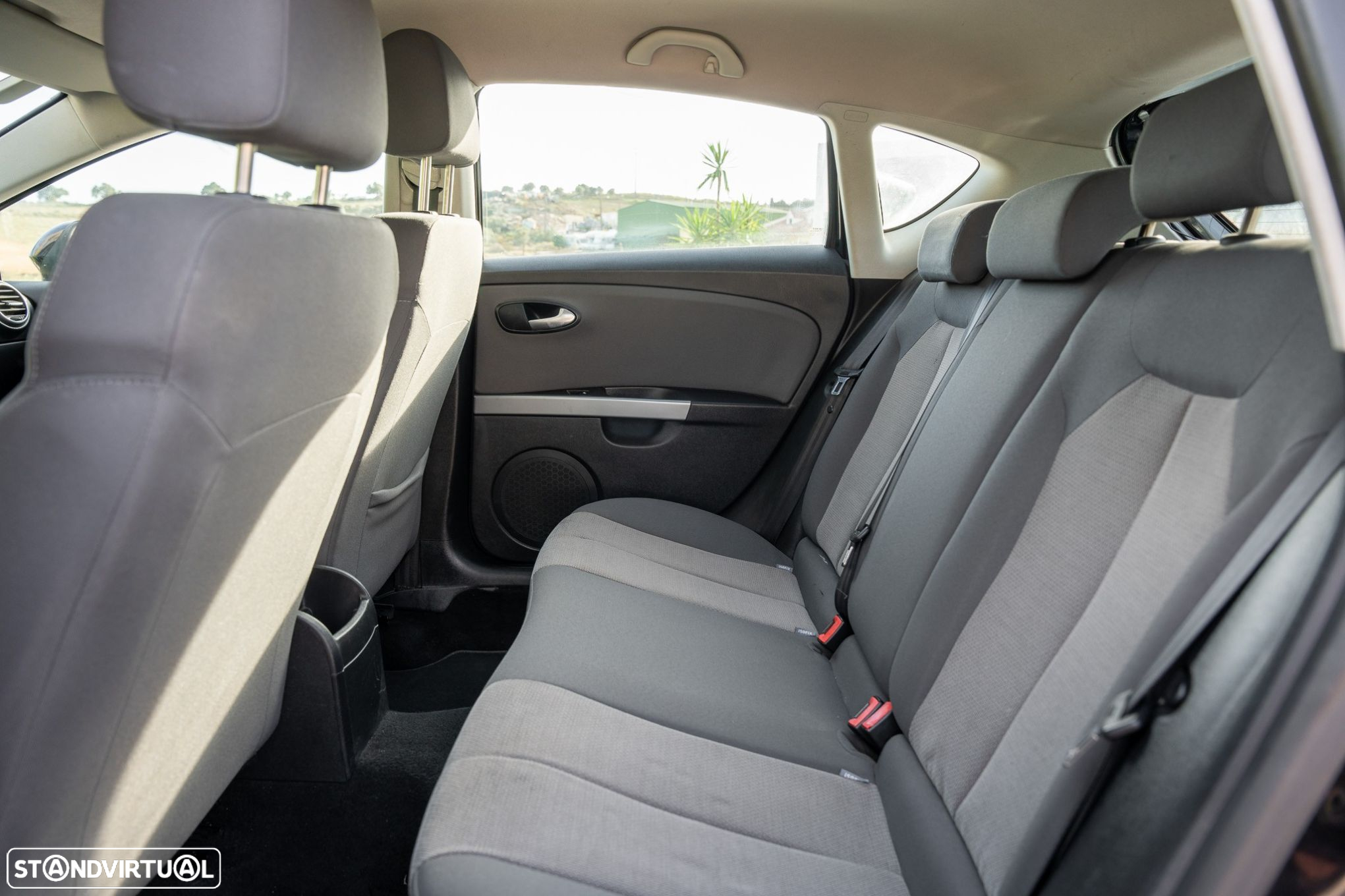 SEAT Leon 1.6 TDI Ecomotive Style - 16