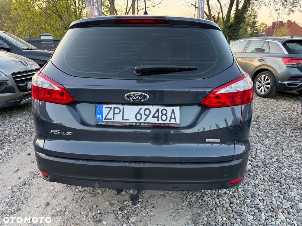 Ford Focus 1.6 TDCi DPF Trend - 8