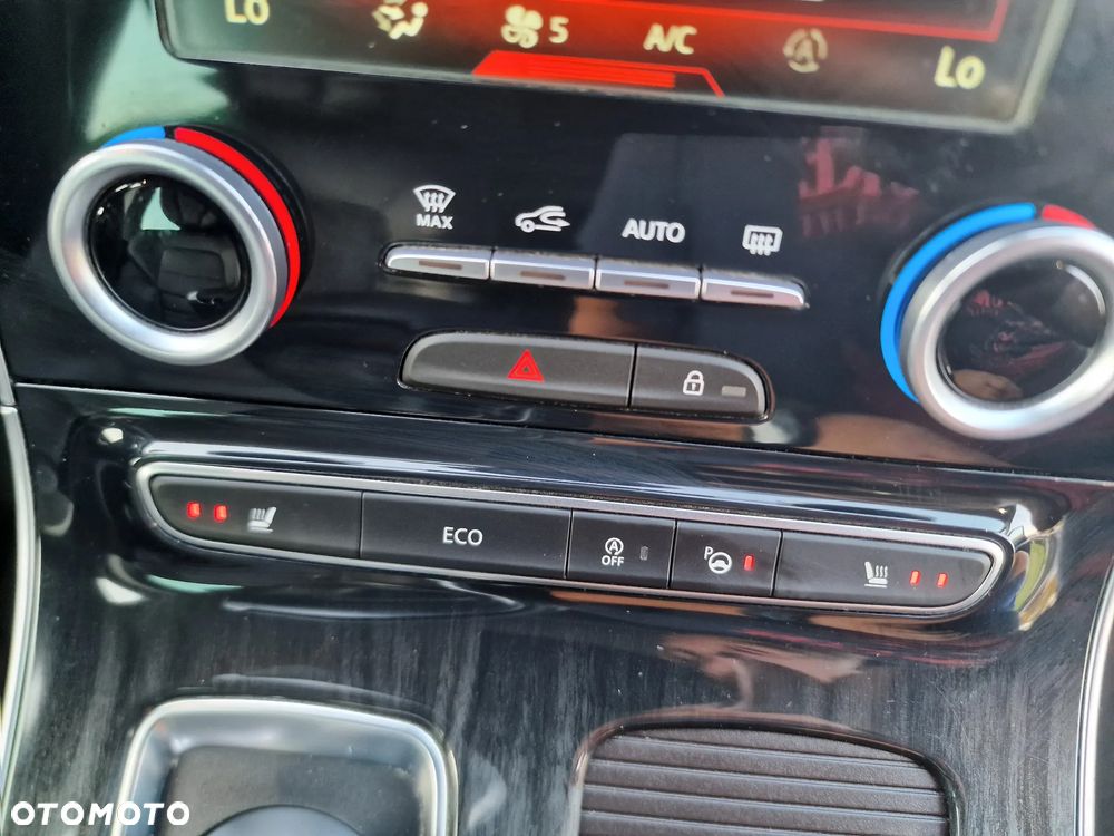 Renault Espace 1.6 dCi Energy Initiale Paris EDC 7os - 27