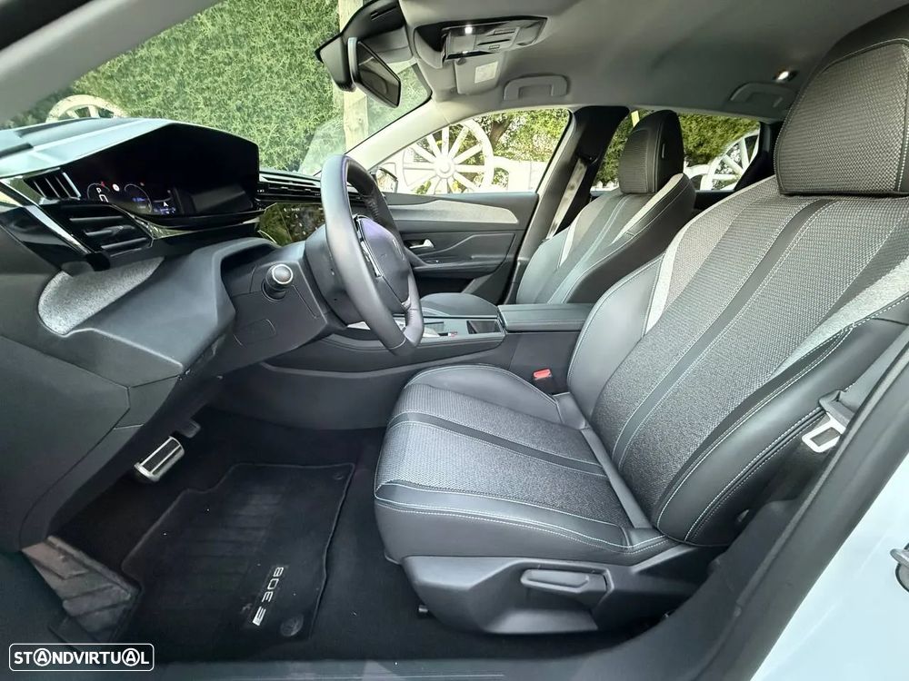 Peugeot e-308 54 kWh Allure - 18