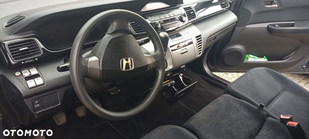Honda FR-V 1.7 Comfort - 4