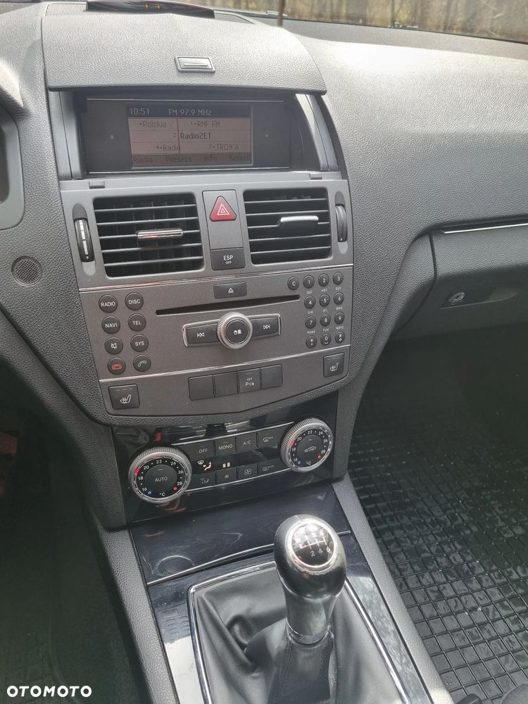 Mercedes-Benz Klasa C 200 CDI DPF Elegance - 13