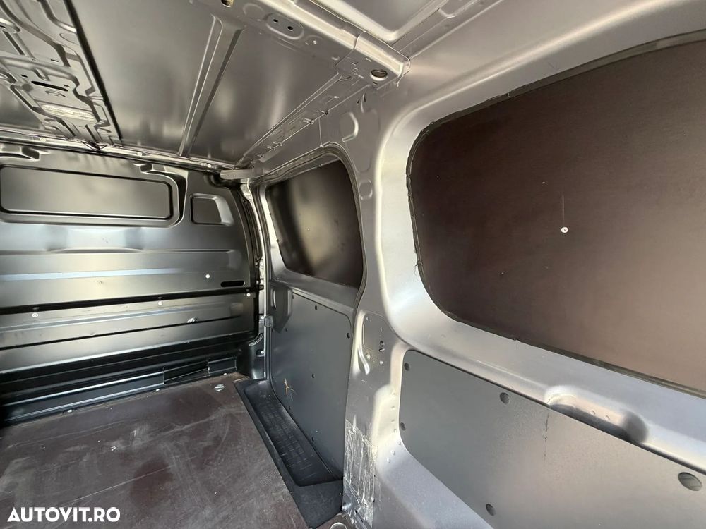Toyota Proace - 10