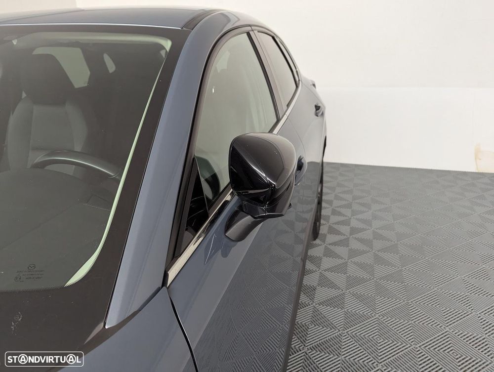 Mazda CX-30 2.0 e-Skyactiv-G Nagisa AT - 18