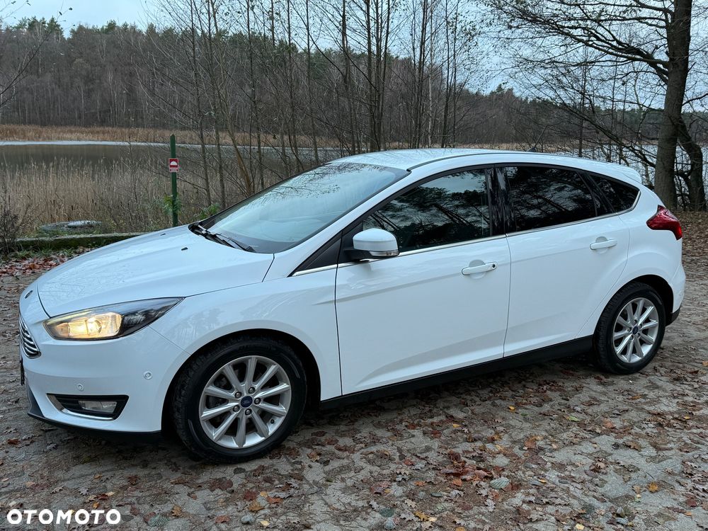 Ford Focus 1.0 EcoBoost Titanium X - 2