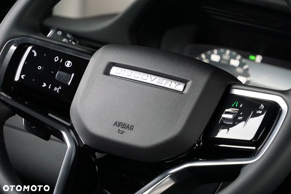 Land Rover Discovery Sport - 37