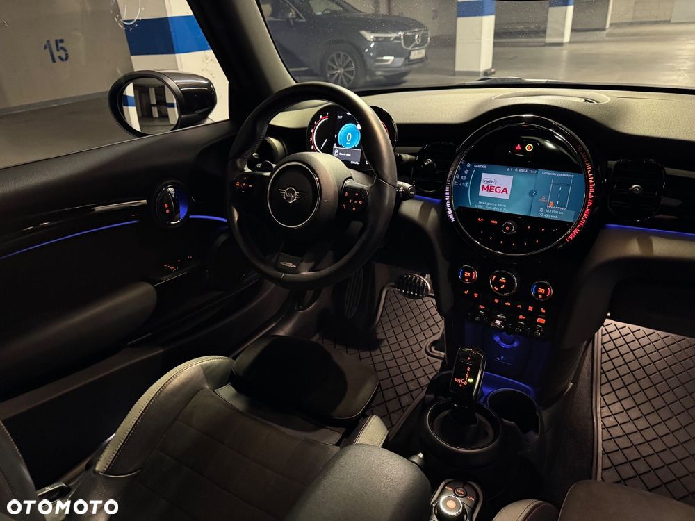 MINI John Cooper Works - 21