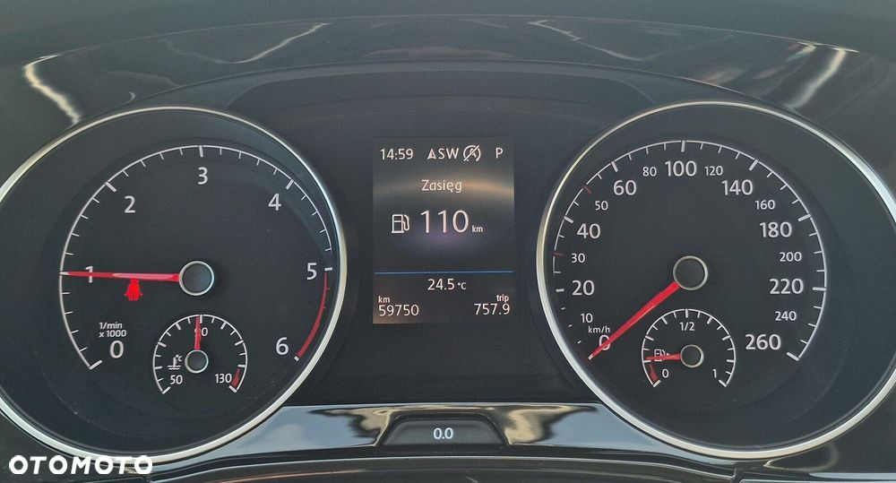 Volkswagen Touran 2.0 TDI BMT Highline DSG - 24