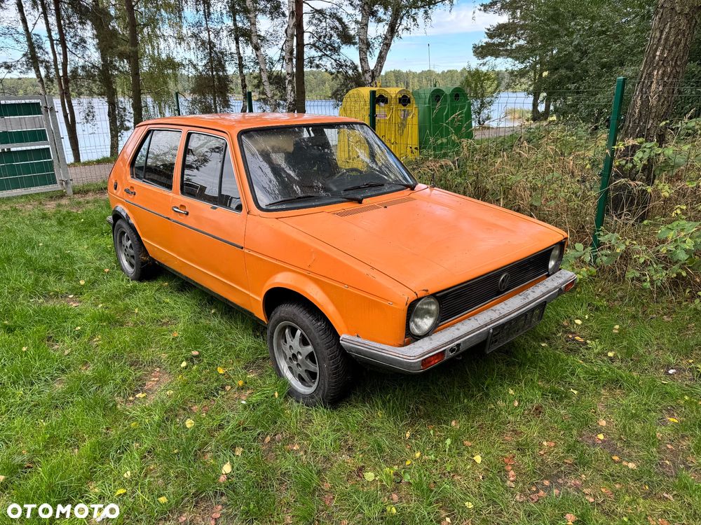 Volkswagen Golf 1.3 C - 1