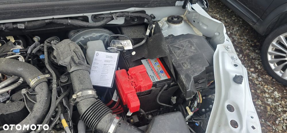 Dacia Duster TCe 100 2WD Essential - 38