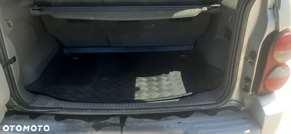 Jeep Cherokee 2.8 CRD Automatik Limited - 6