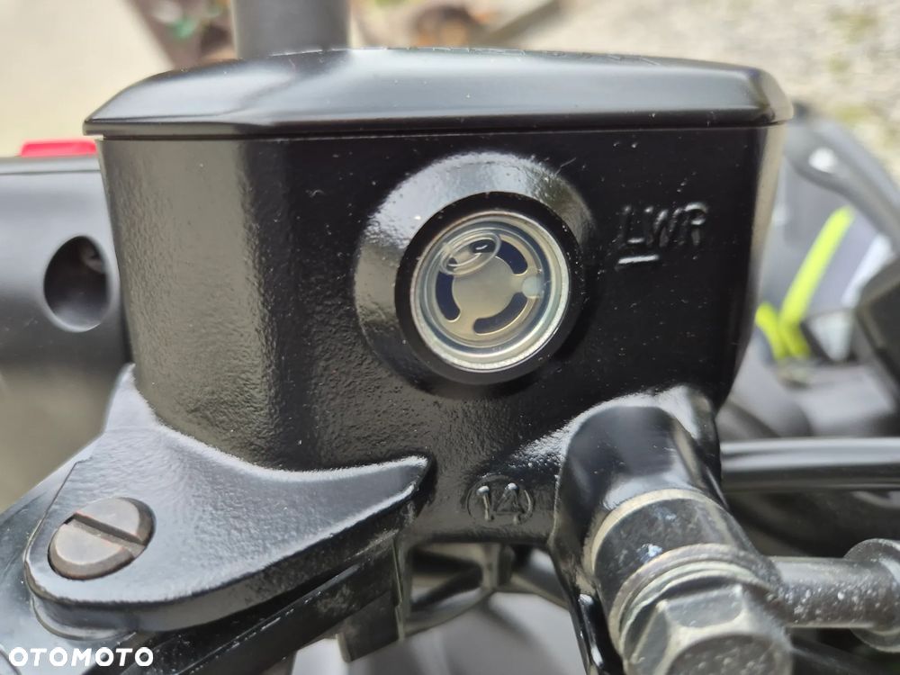 Kawasaki Z 900 - 33
