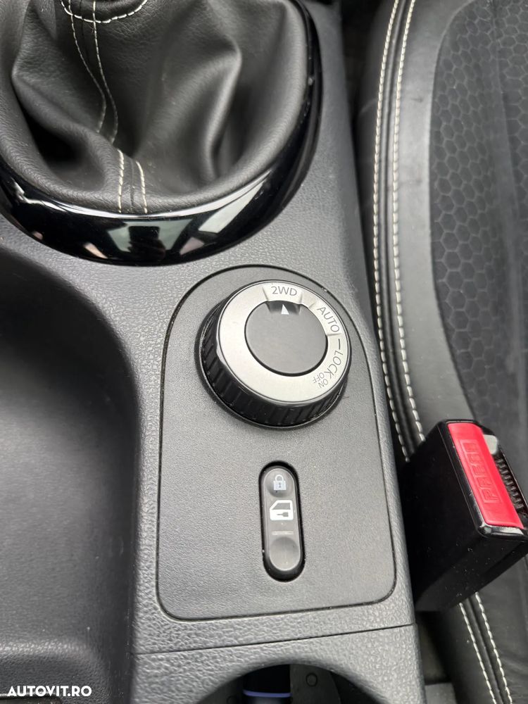 Nissan Qashqai 1.6 dCi DPF 4x4 Start/Stop 360 - 9