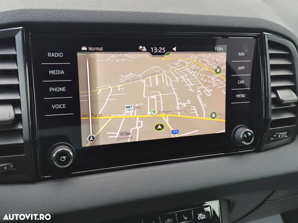 Skoda Karoq 2.0 TDI SCR 4x4 DSG Sportline - 21