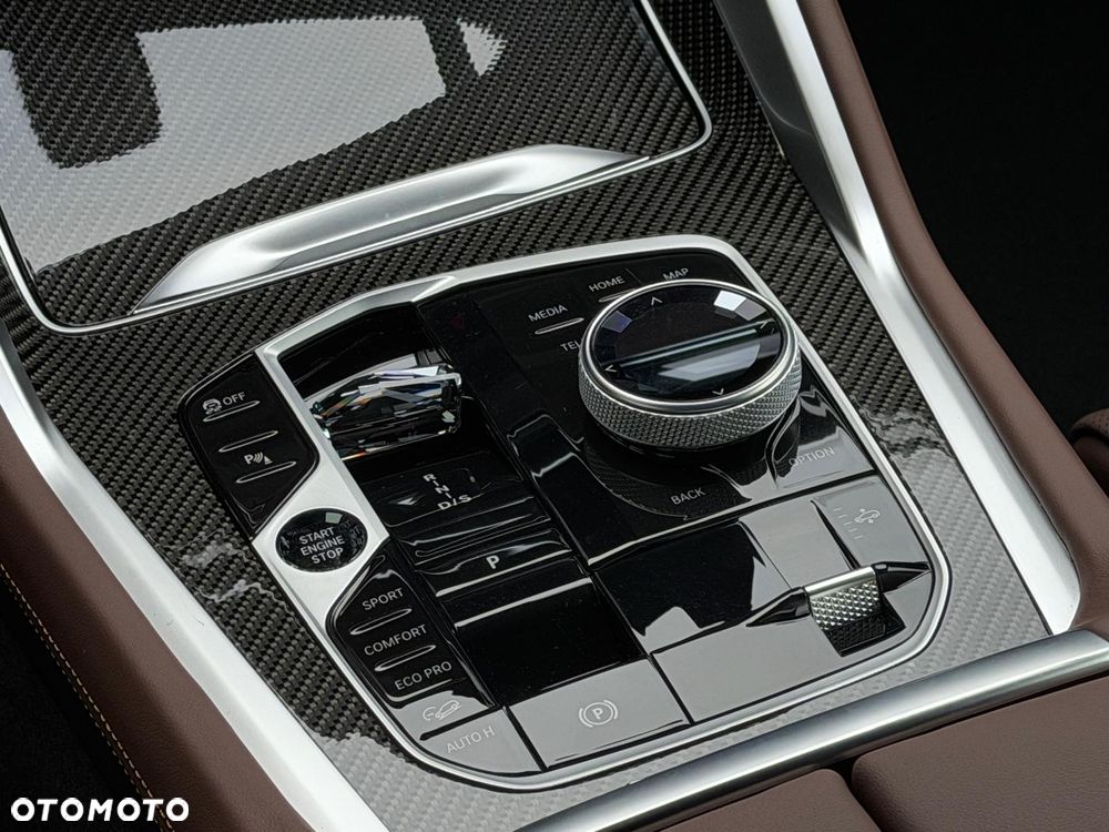 BMW X6 xDrive40i mHEV sport - 17