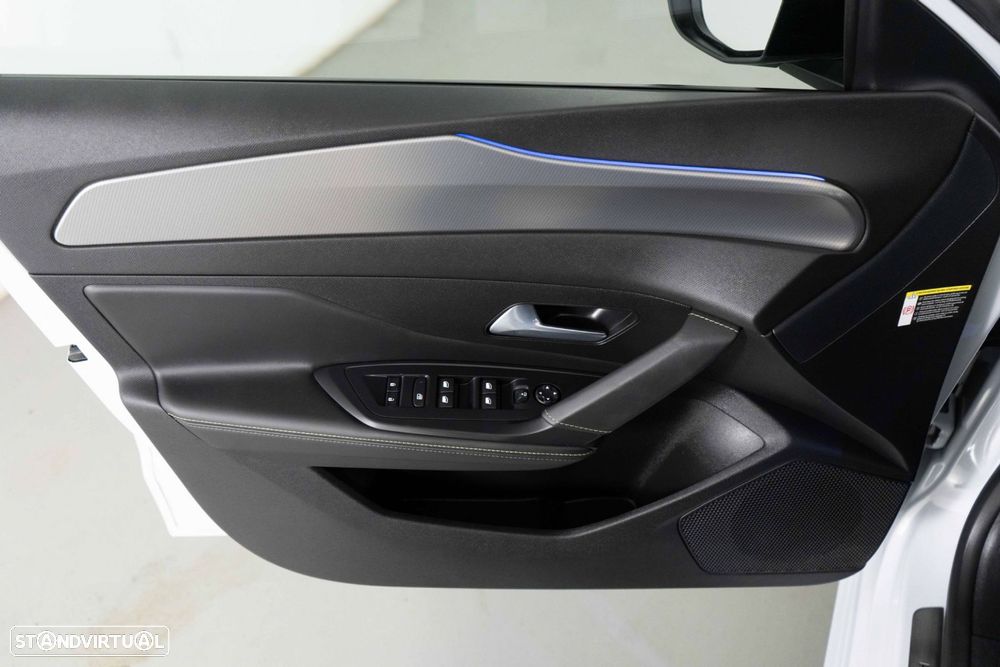 Peugeot 308 SW 1.6 Hybrid GT Pack e-EAT8 - 21