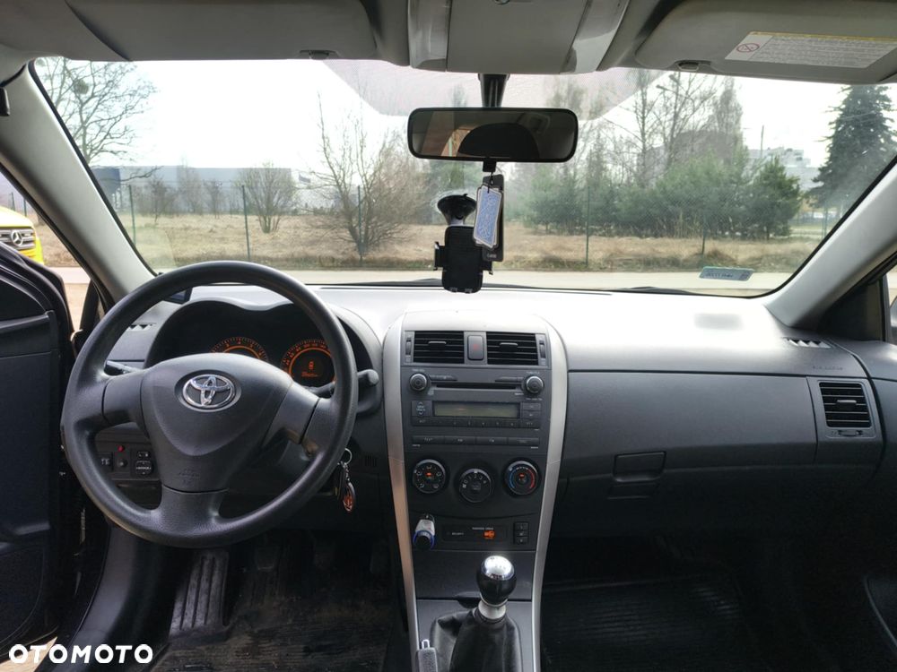 Toyota Corolla 1.6 Terra - 7