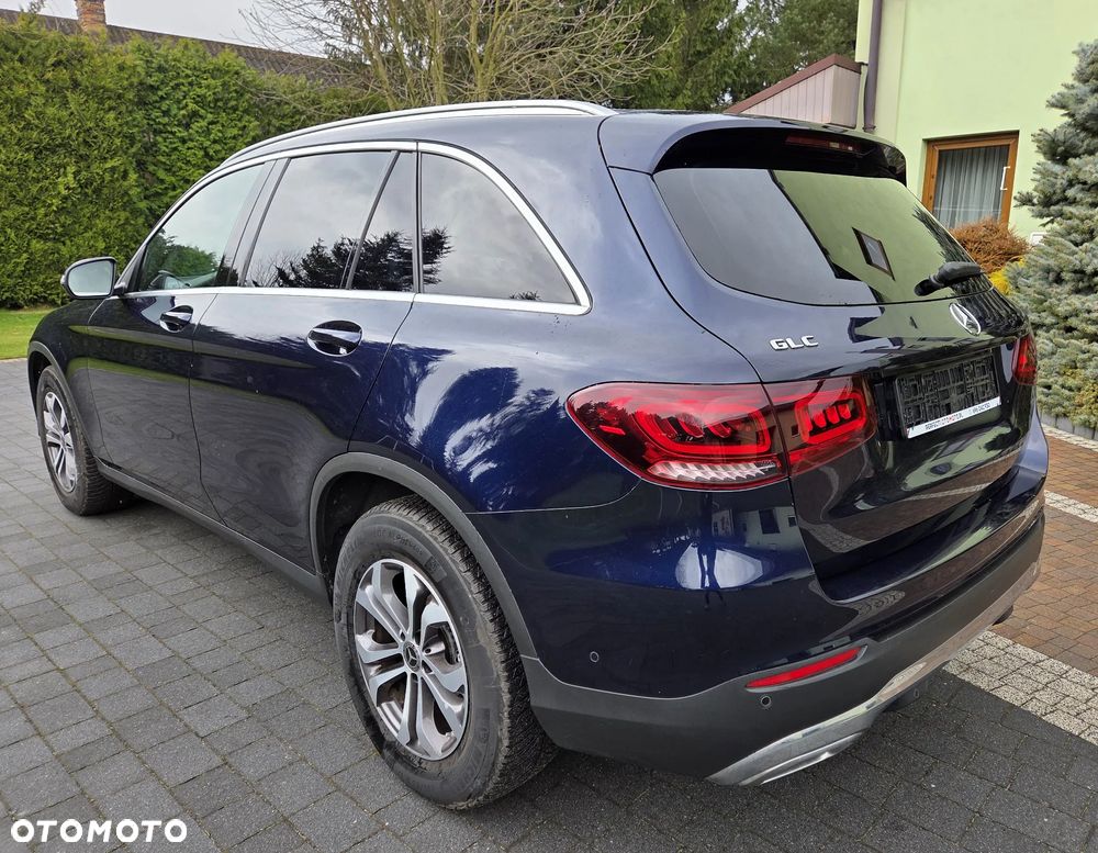 Mercedes-Benz GLC 220 d - 9