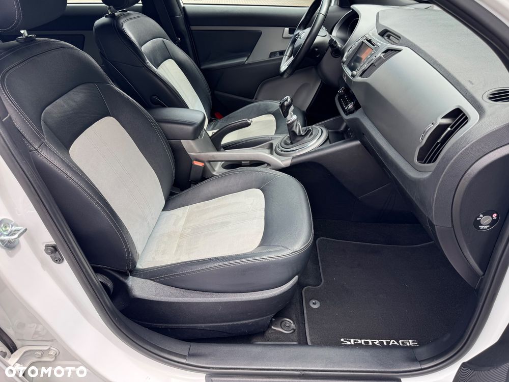 Kia Sportage 1.7 CRDI XL 2WD - 33