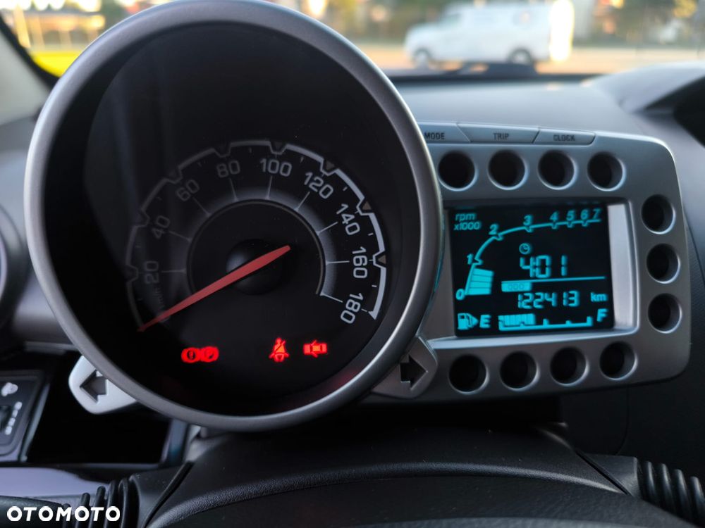 Chevrolet Spark 1.0 LS+ - 25