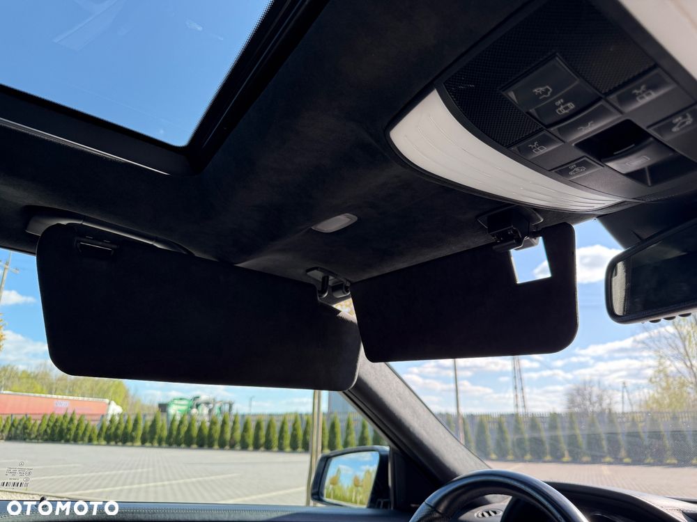 Mercedes-Benz Klasa E 63 AMG AMG Speedshift 7G-MCT - 23