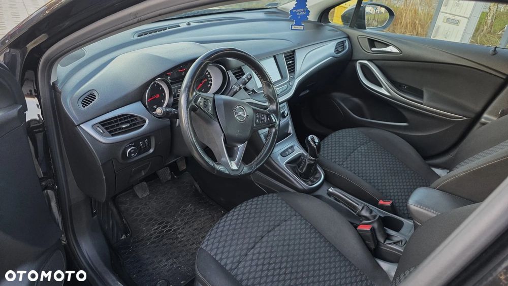 Opel Astra 1.4 T Enjoy - 15