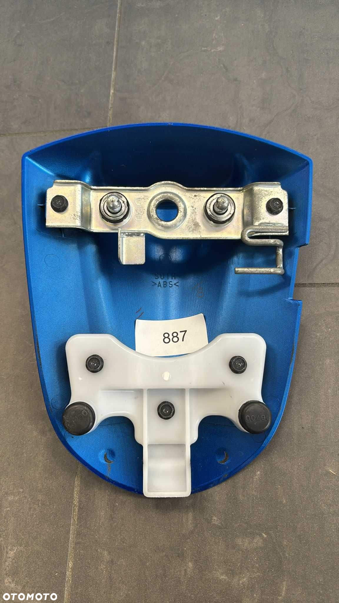 Nakładka Siedzenia Pasażera GSXR 600 750 K6 K7. 2006-07 [887] - 8