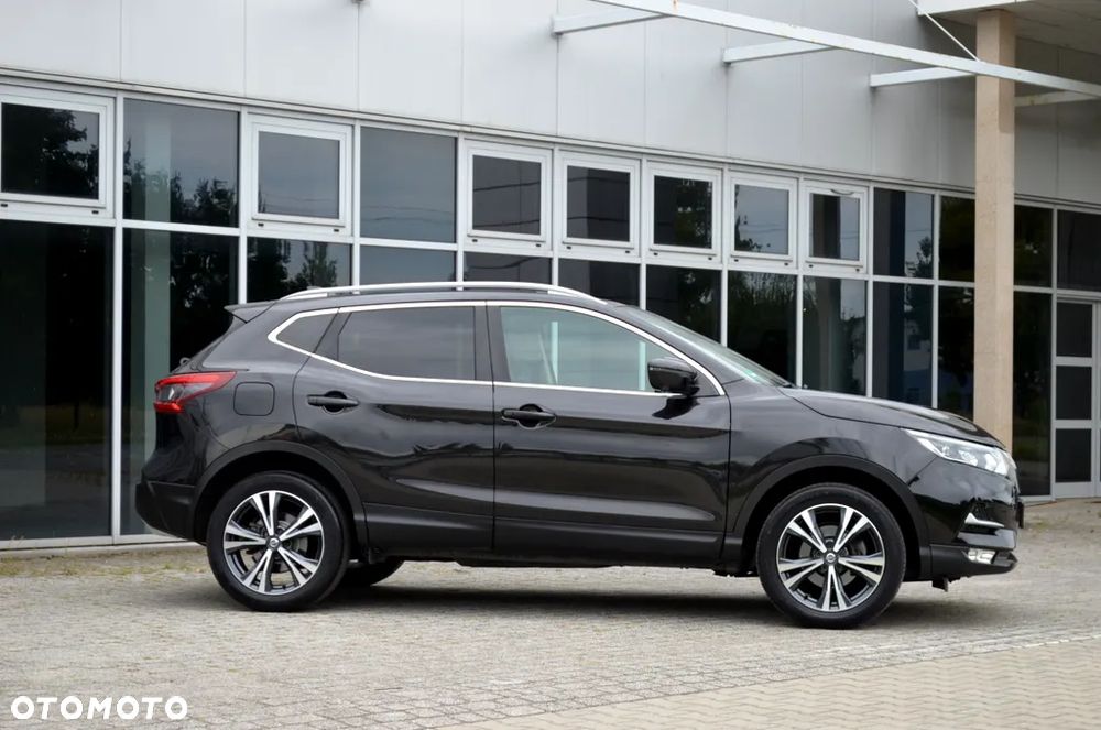 Nissan Qashqai 1.6 DIG-T N-Connecta - 3