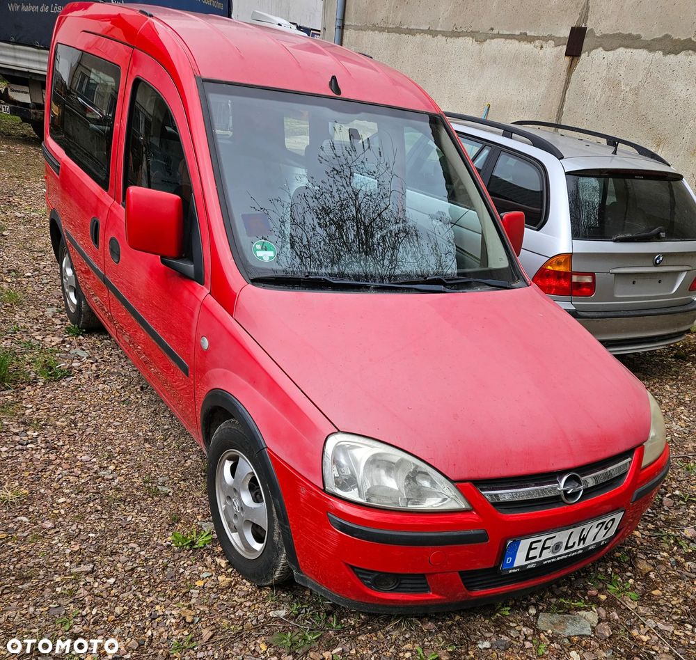 Opel Combo Tour Cosmo - 1