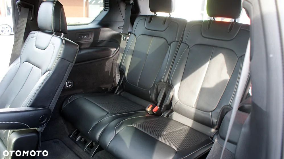 Jeep Grand Cherokee 3.6 V6 Overland - 29