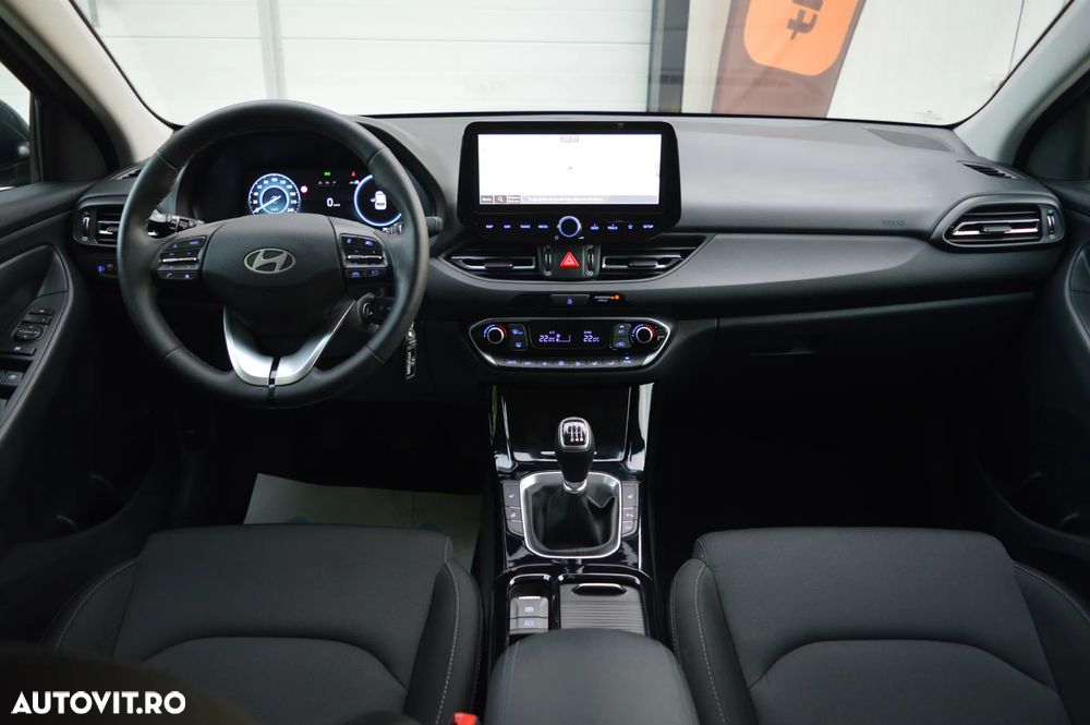 Hyundai i30 1.5 96CP M/T Highway - 4